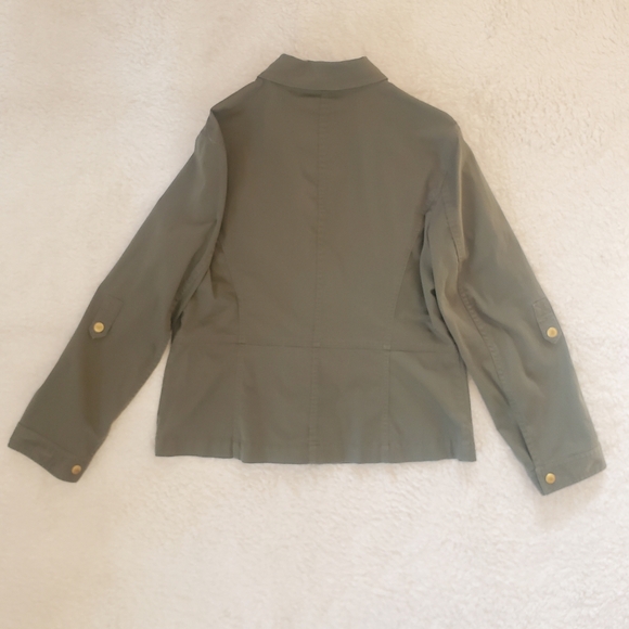 JONES NEW YORK Women's Army Green Jacket with Snap Buttons. Size Large. - Picture 2 of 6